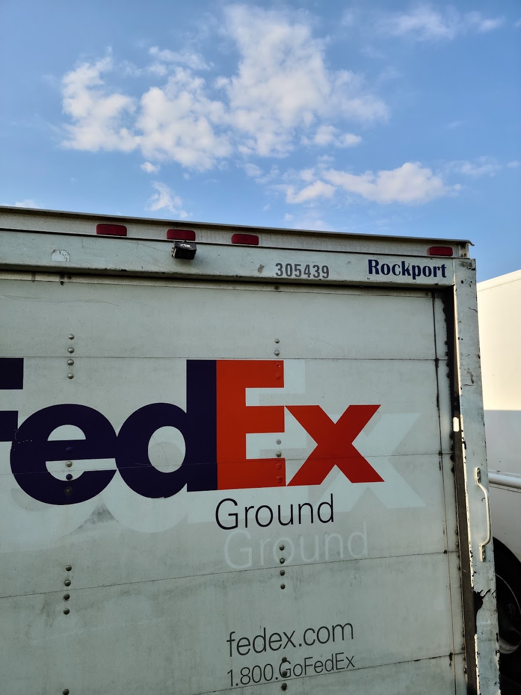 FedEx Ground | 16001 Queens Ct, Upper Marlboro, MD 20774, USA | Phone: (800) 463-3339