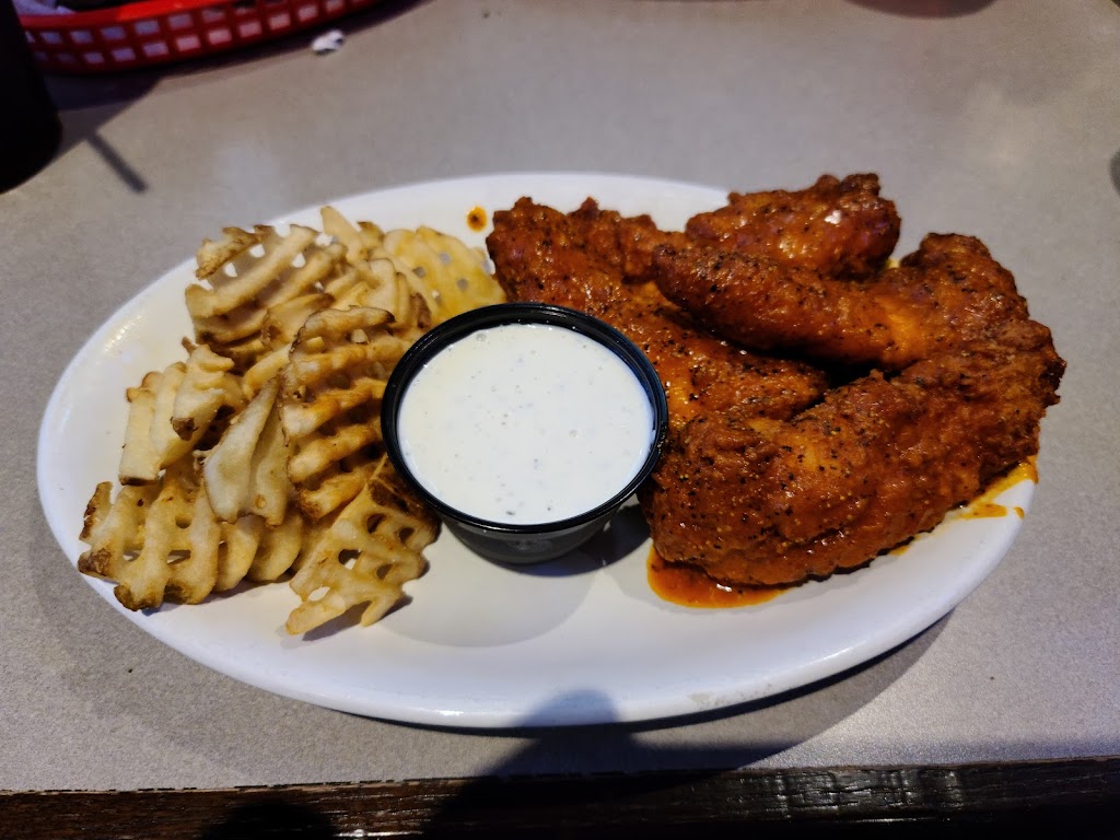 Pluckers Wing Bar | 2958 East Sam Houston Pkwy S, Pasadena, TX 77503, USA | Phone: (346) 344-9464