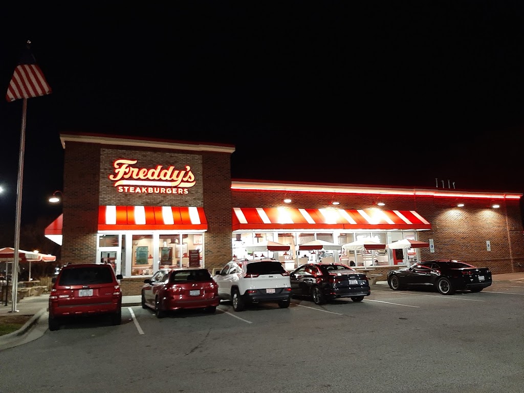 Freddys Frozen Custard & Steakburgers | 2322 Battleground Ave, Greensboro, NC 27408, USA | Phone: (336) 897-7261