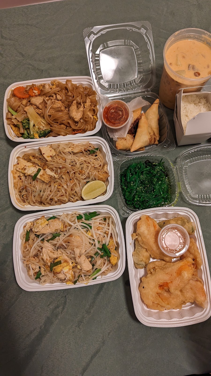 SUDY THAI | 180 Delaware Plaza, Delmar, NY 12054, USA | Phone: (518) 650-8698