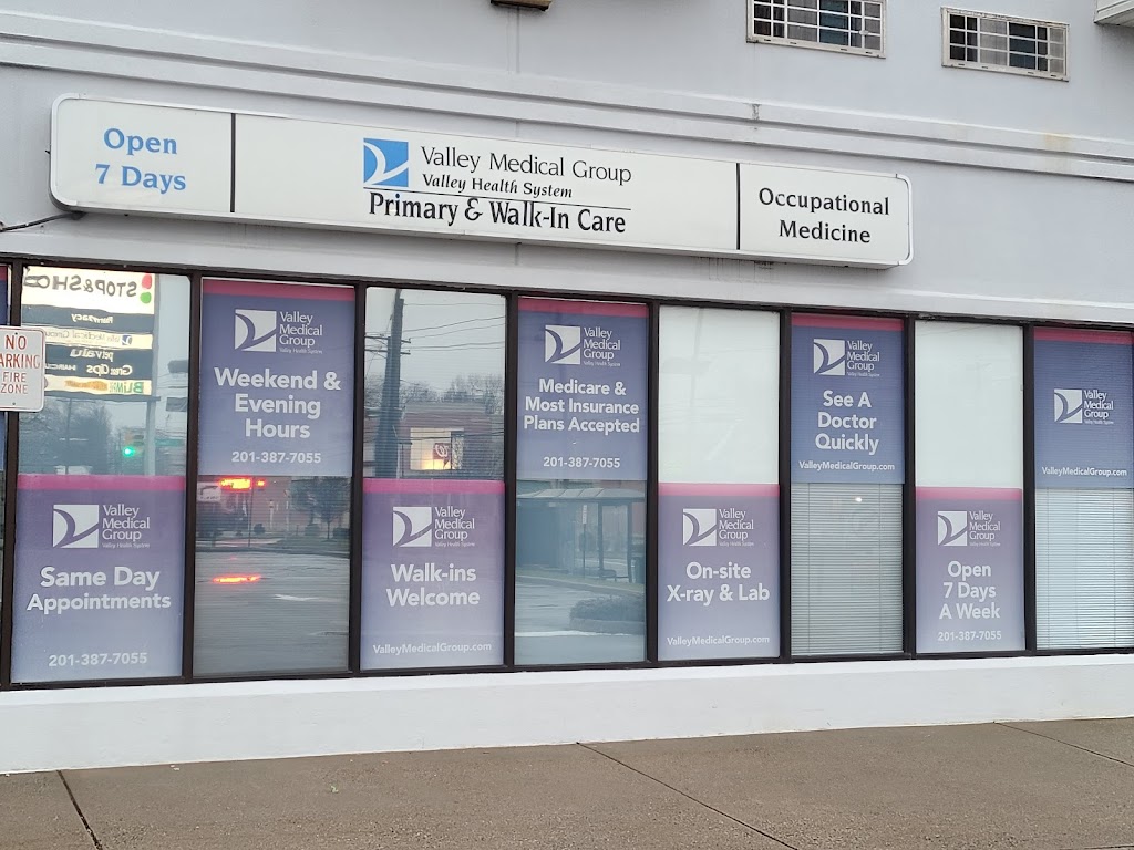 Valley Medical Group Dumont | 40 Washington Ave, Dumont, NJ 07628, USA | Phone: (201) 387-7055