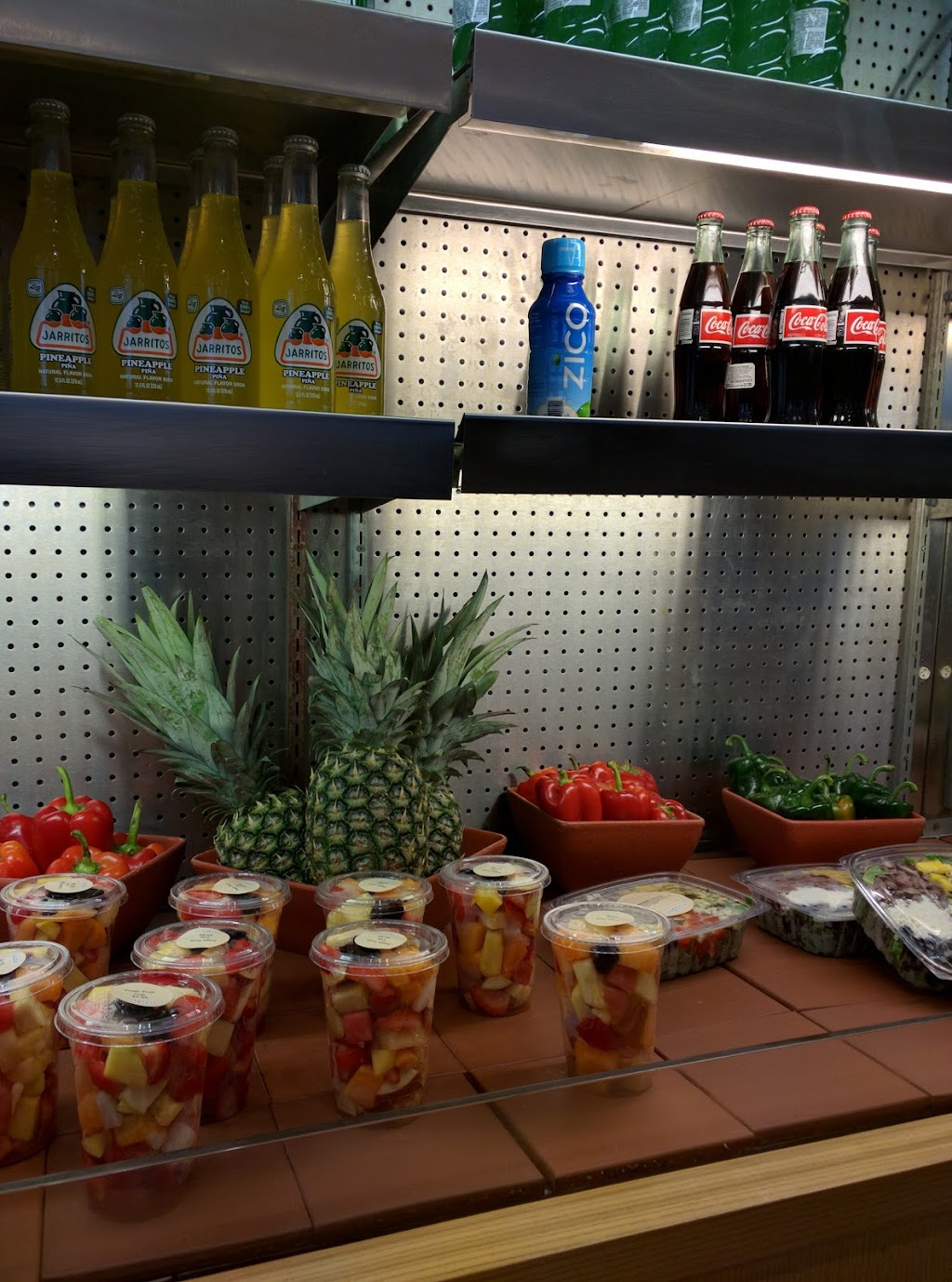 Oracle Cafe 200 | 200 Oracle Pkwy, Redwood City, CA 94065, USA | Phone: (650) 506-3838