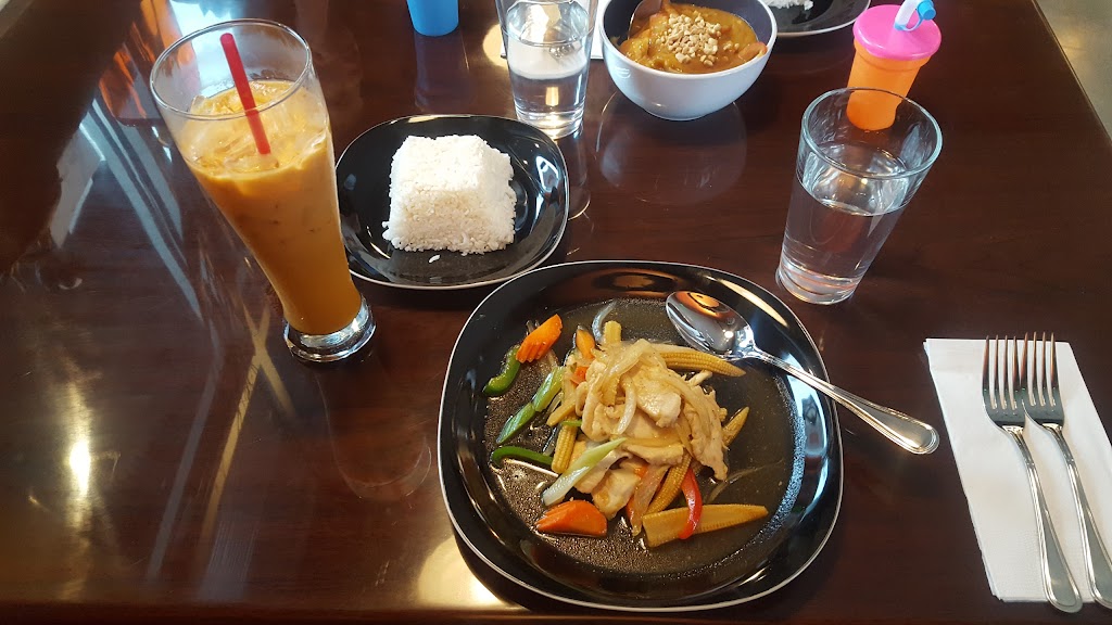 Bua Thai Fusion | 8011 20th St SE, Lake Stevens, WA 98258, USA | Phone: (425) 374-3889