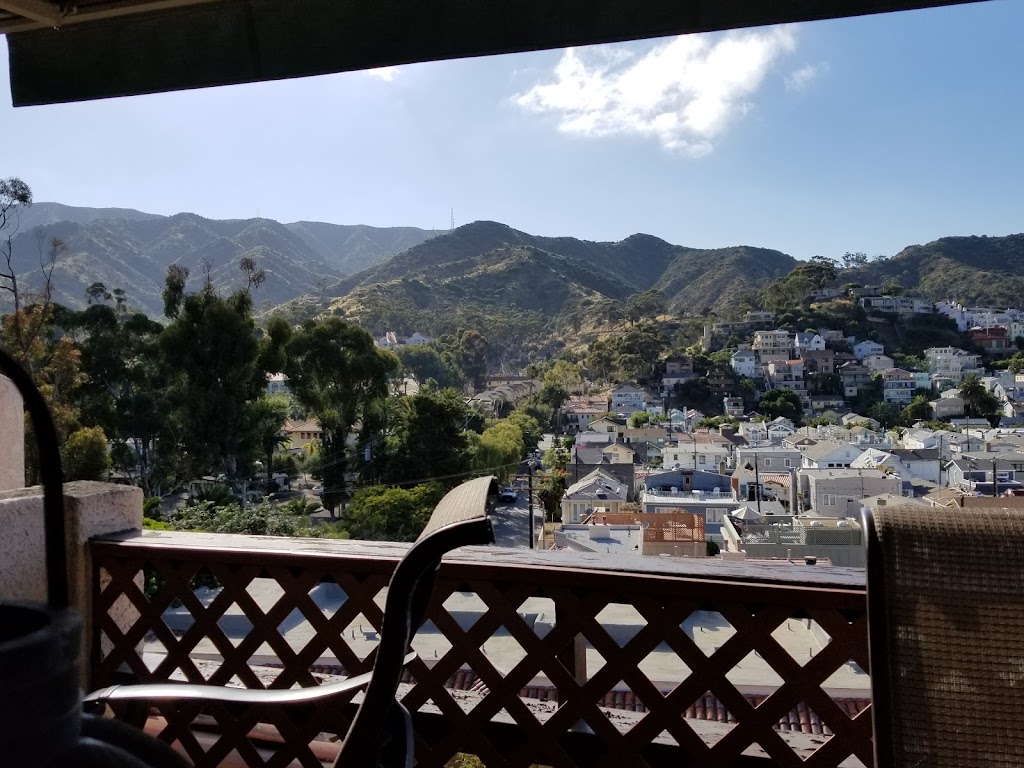 Catalina Penthouse | 360 Clemente Ave, Avalon, CA 90704, USA | Phone: (310) 510-7494