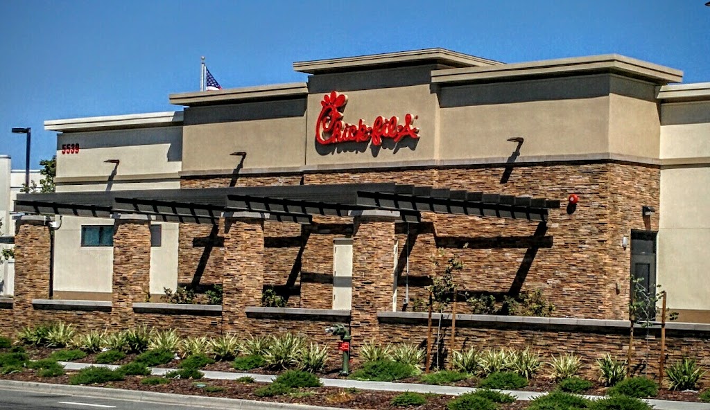 Chick-fil-A | 5539 Auto Mall Pkwy, Fremont, CA 94538, USA | Phone: (510) 353-1678