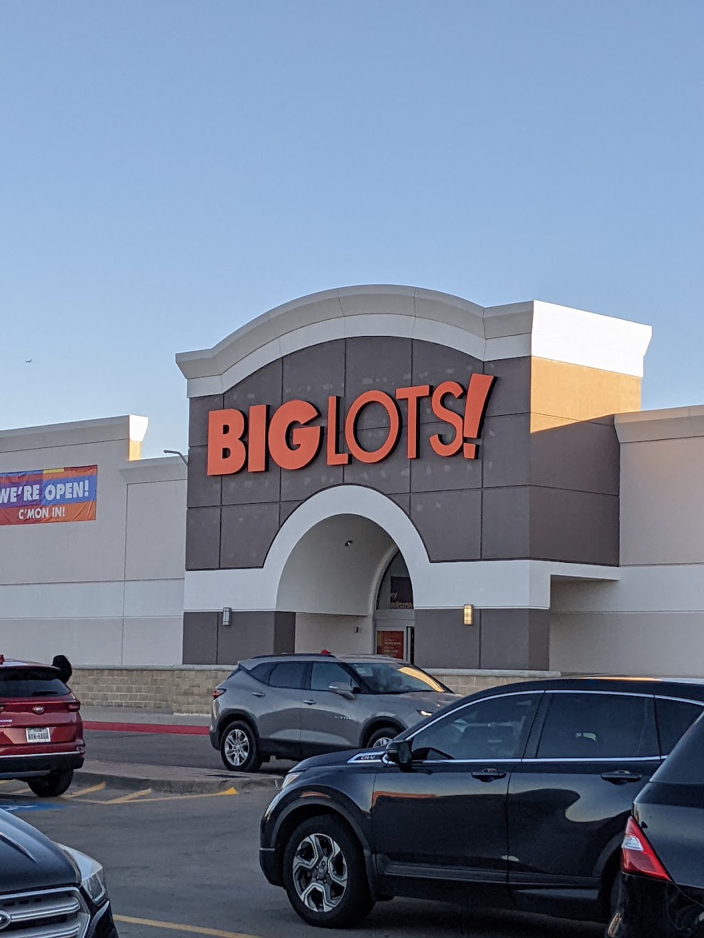 Big Lots | 1464 Eastchase Pkwy, Fort Worth, TX 76120, USA | Phone: (682) 348-7450