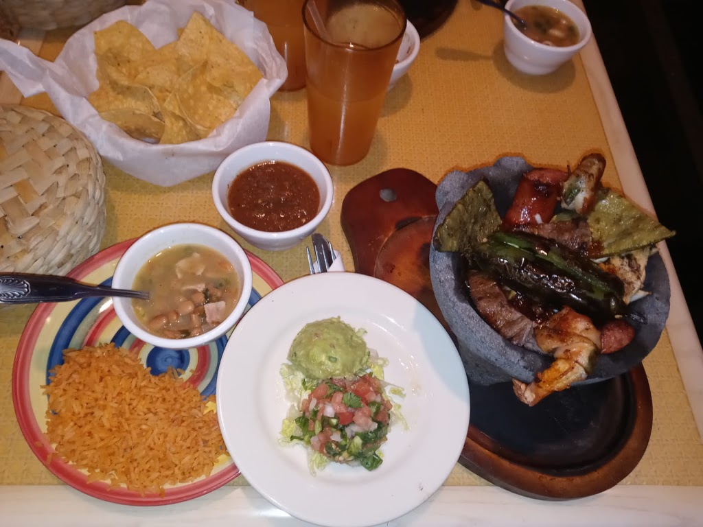 Alexanders Mexican Cuisine | 1055 Regal Row, Dallas, TX 75247, USA | Phone: (469) 466-8160