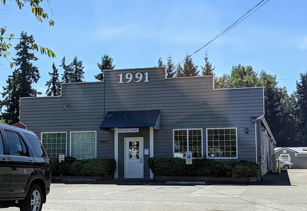 Bainbridge Island Municipal Ct | 10255 NE Valley Rd, Bainbridge Island, WA 98110, USA | Phone: (206) 842-5641