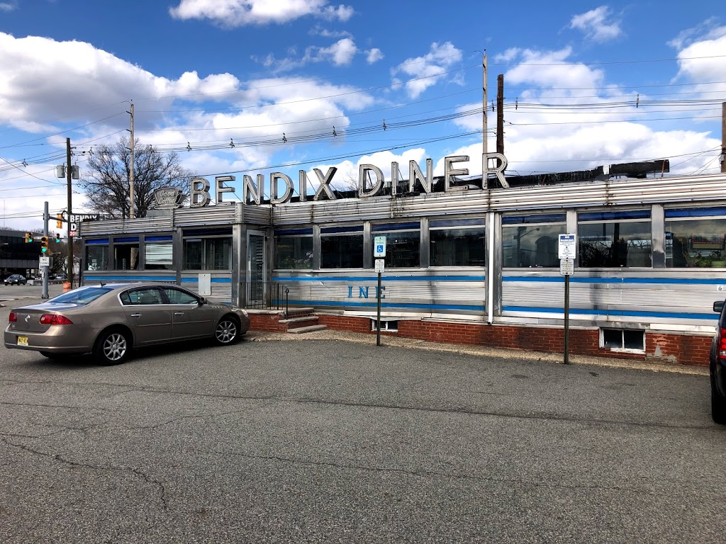 Bendix Diner | 464 NJ-17, Hasbrouck Heights, NJ 07604, USA | Phone: (201) 288-0143