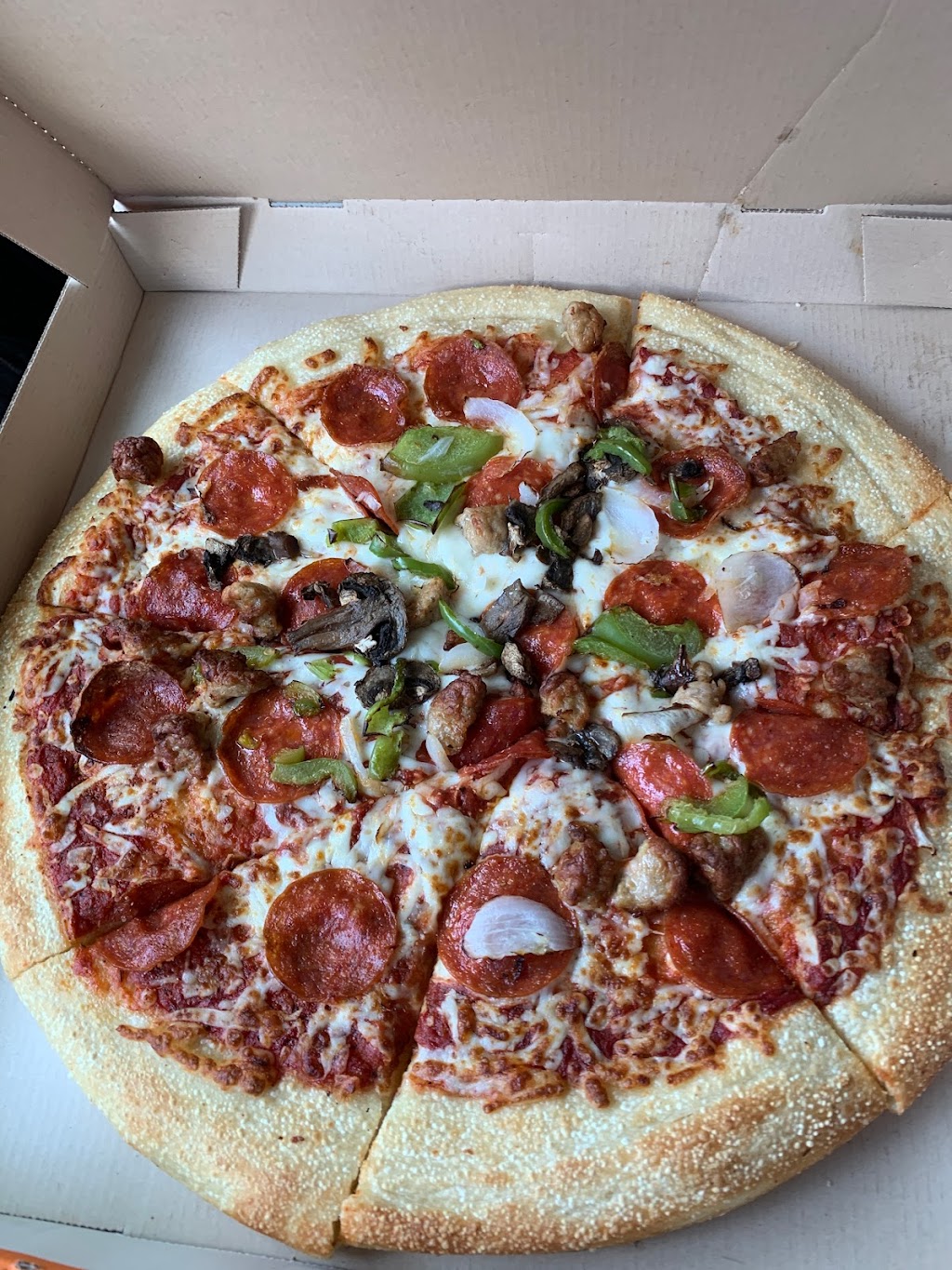 Little Caesars Pizza | 7521 W Cactus Rd SUITE 103, Peoria, AZ 85381 | Phone: (623) 334-9144