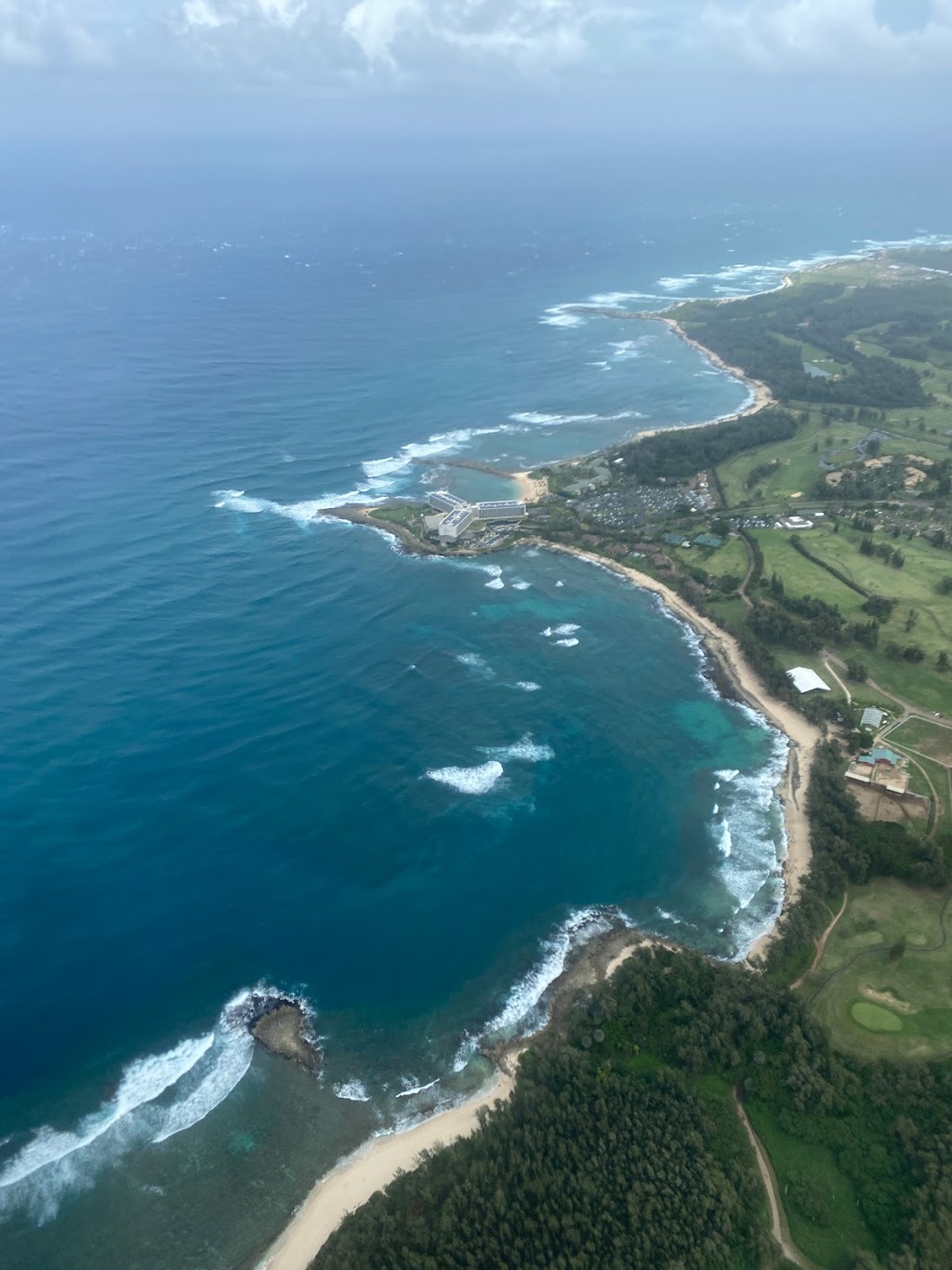 Paradise Helicopters Tours of Hawaii | Turtle Bay Resort, 091 Kamehameha Hwy #57, Kahuku, HI 96731, USA | Phone: (808) 969-7392