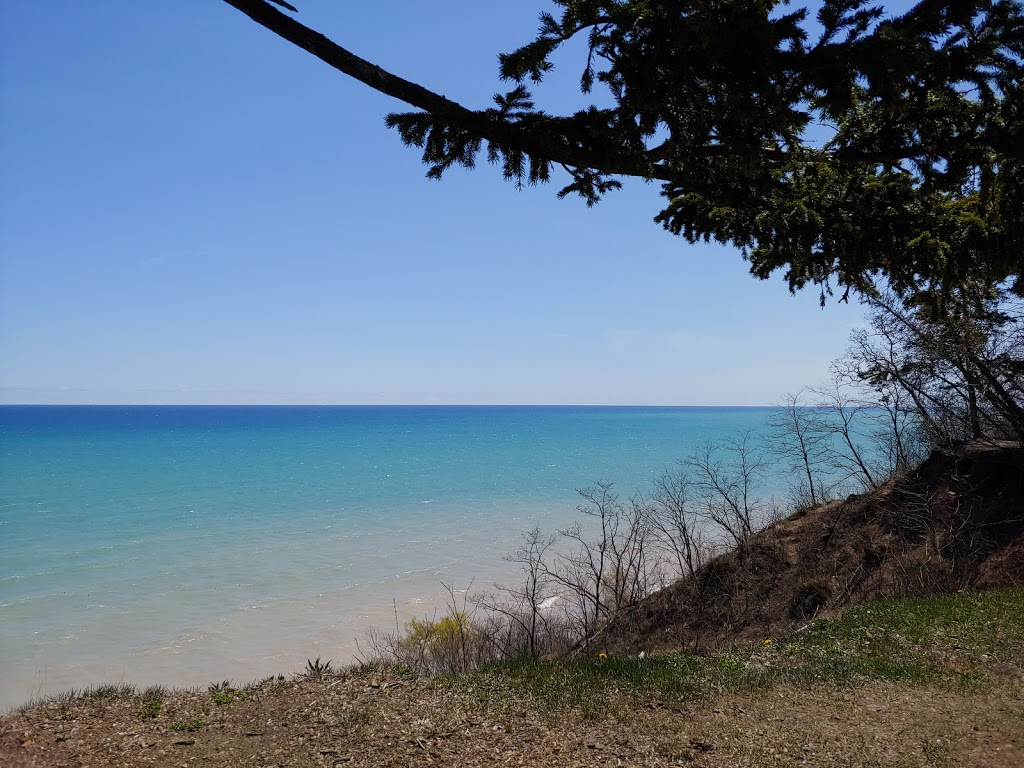 Virmond Park | 10606 N Lake Shore Dr, Mequon, WI 53092, USA | Phone: (262) 241-5868