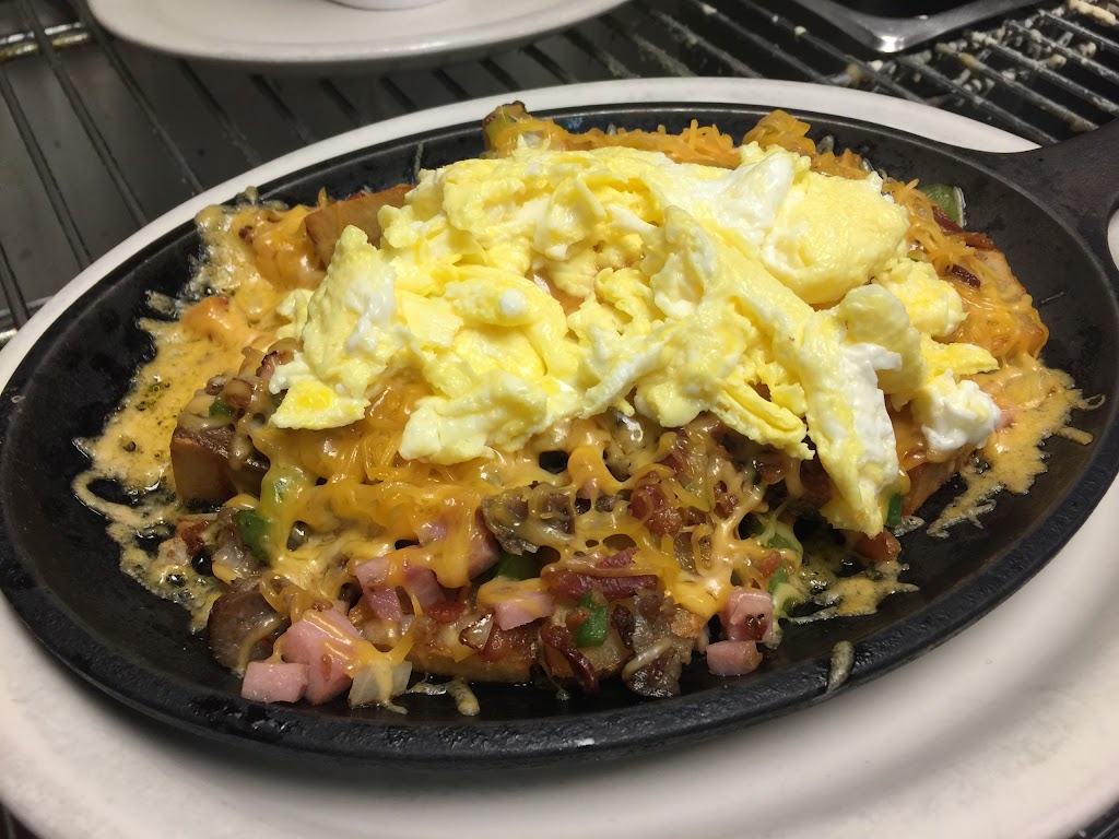 Sydney’s restaurant | 4520 S May Ave, Oklahoma City, OK 73119, USA | Phone: (405) 681-8700