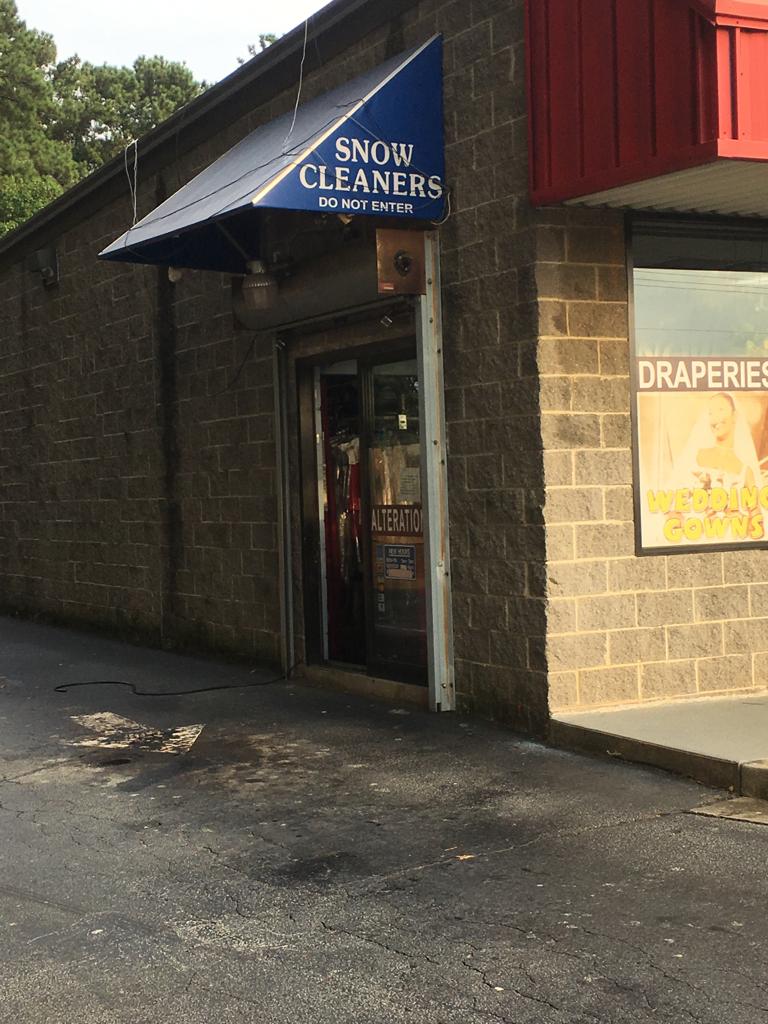 Snow Cleaners | 3564 Wesley Chapel Rd # H, Decatur, GA 30034, USA | Phone: (770) 987-5995