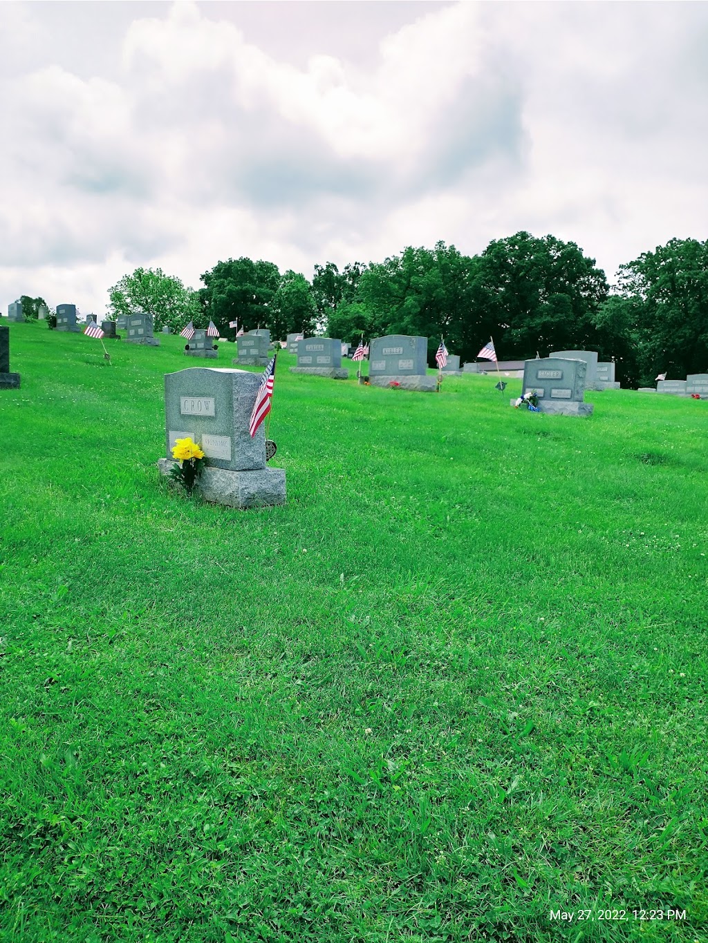Maple Creek Cemetery | 30 Willow Ln, Charleroi, PA 15022, USA | Phone: (724) 483-3614