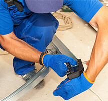 Supreme Garage Door Repair | 1897 Buerkle Rd, White Bear Lake, MN 55110, United States | Phone: (612) 400-8848