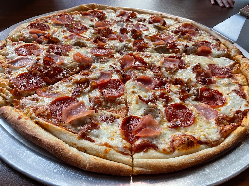 New York Pizza & Restaurant | 245 NE 14th St #103, Miami, FL 33132, USA | Phone: (786) 717-5582