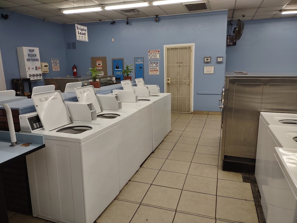 Super Wash Laundromat | 1640 N Scottsdale Rd, Tempe, AZ 85281, USA | Phone: (415) 960-9503