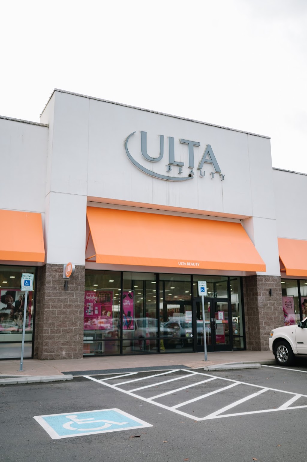 Ulta Beauty | 11066 Pacific Crest Pl Ste A120, Silverdale, WA 98383, USA | Phone: (360) 204-5169