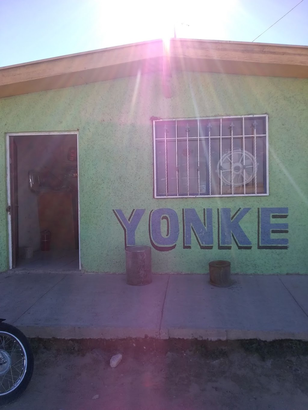 Yonke Belmonte | Zacatecas y, Av las Granjas 422, Granjas Polo Gamboa, 32674 Cd Juárez, Chih., Mexico | Phone: 656 600 2051