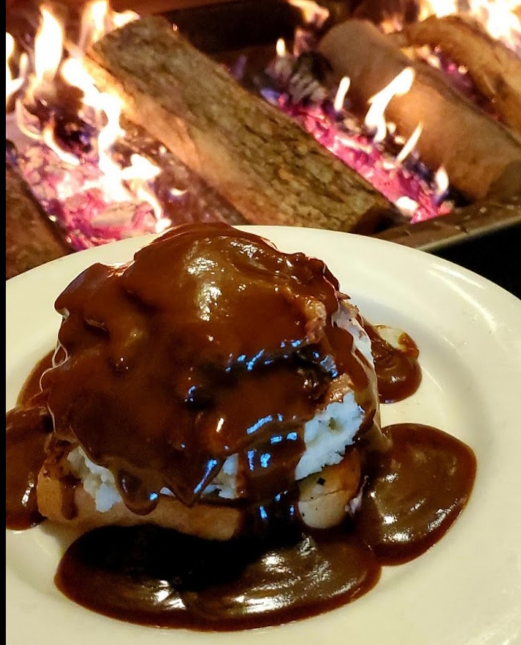 The Smokin Oak Rotisserie & Grill | 4243 US-61, Red Wing, MN 55066, USA | Phone: (651) 388-9866