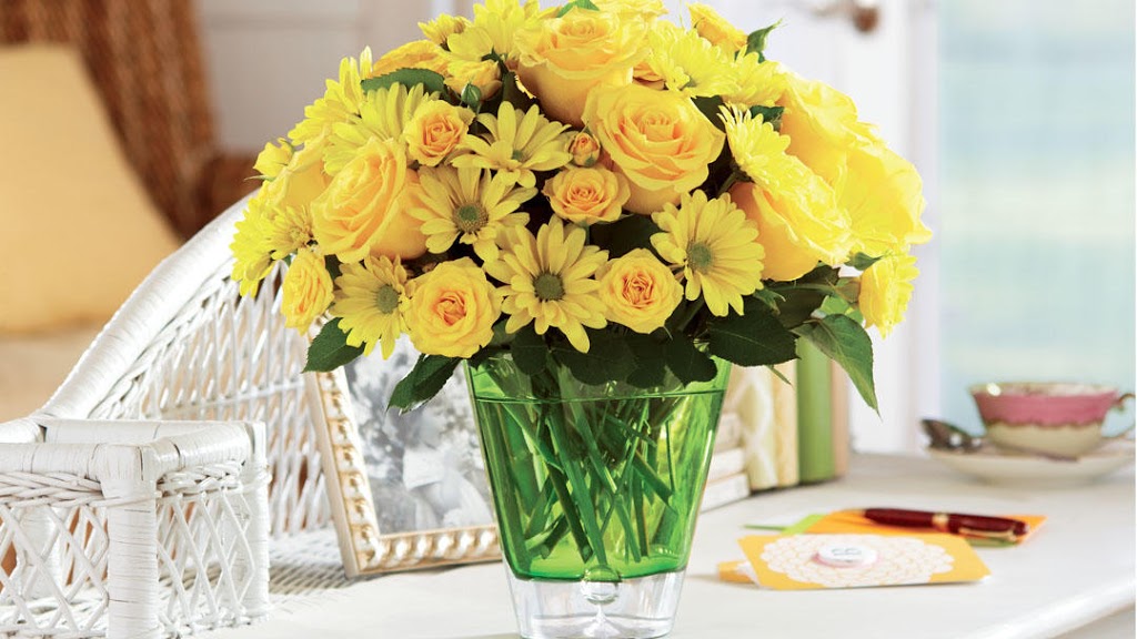 CHM Flowers Shop | 1040 SE 5th St, Hialeah, FL 33010, USA | Phone: (786) 383-9466