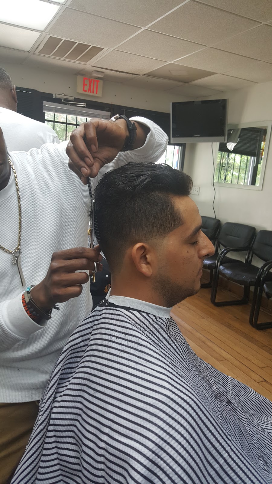 Crown Town Cutters barbershop | 1223 Badger Ct, Charlotte, NC 28206, USA | Phone: (704) 345-2612