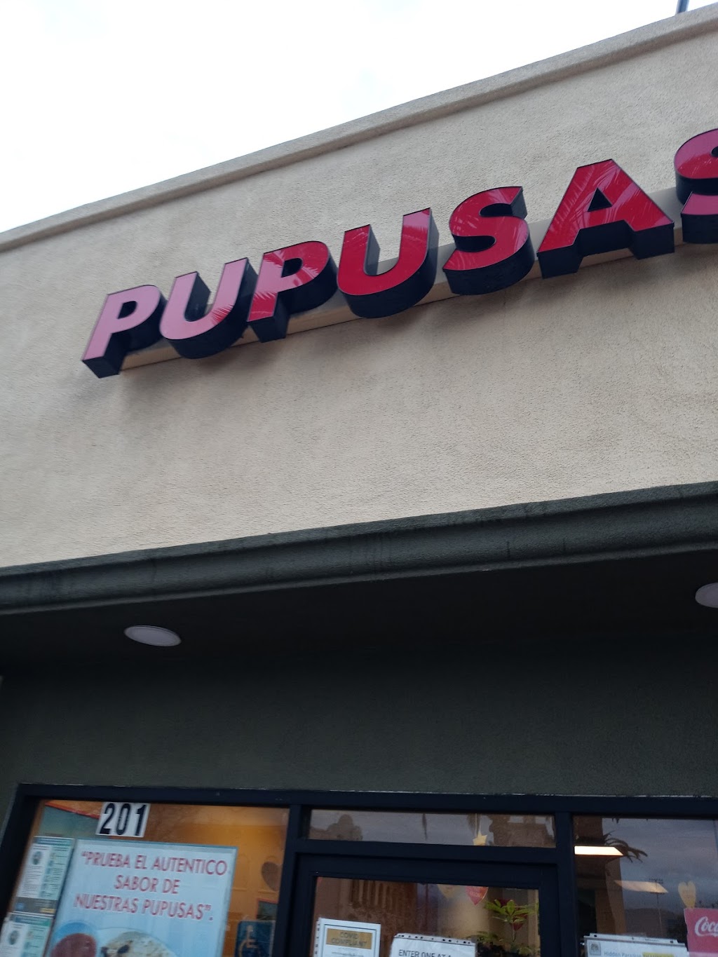 Hidden Paradise El Salvador (PUPUSAS) | 1184 W 2nd St Unit 201, San Bernardino, CA 92410, USA | Phone: (951) 423-0889