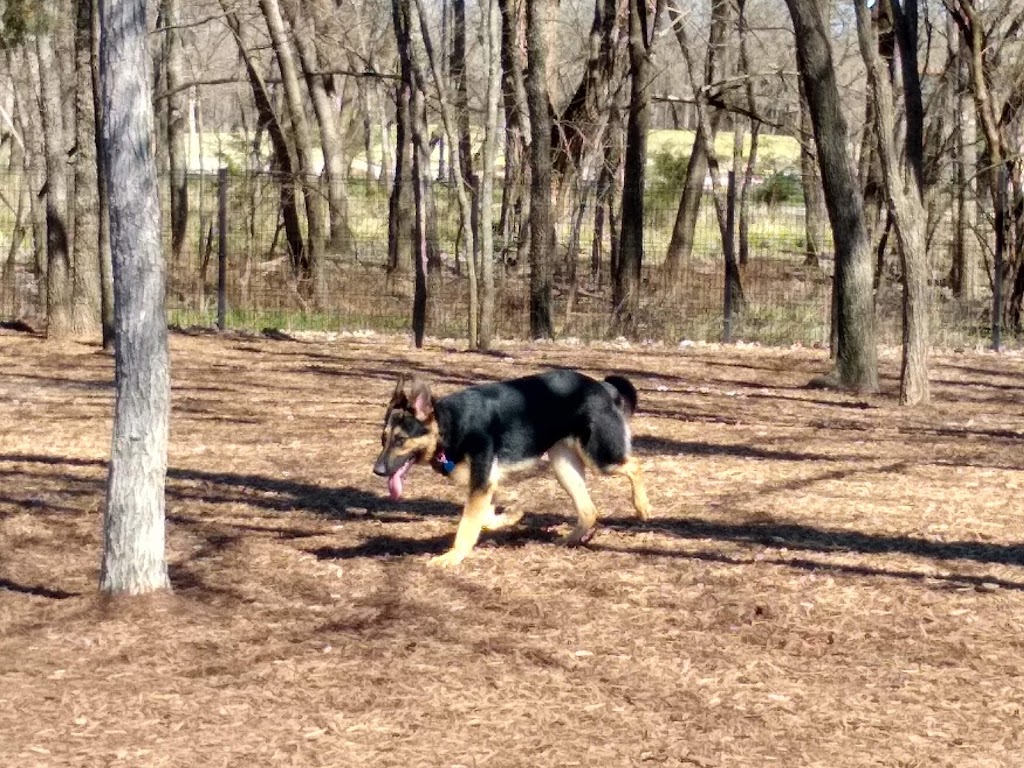 Bonnie Wenk Park Dog Park | 2996 Virginia Pkwy, McKinney, TX 75071, USA | Phone: (972) 547-7331