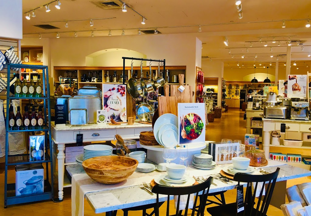 Williams-Sonoma | 525 Pavilions Ln, Sacramento, CA 95825, USA | Phone: (916) 923-3301