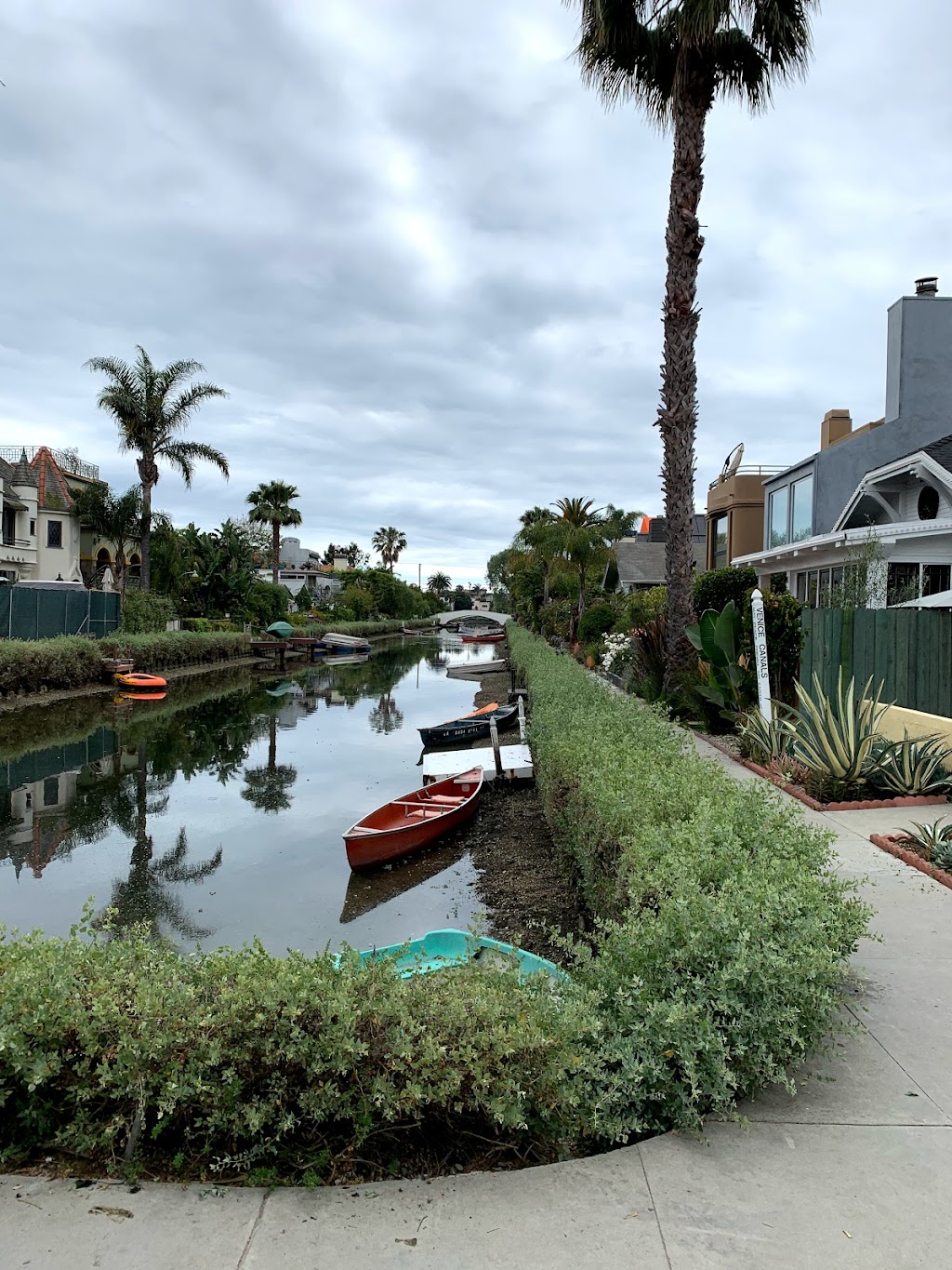 Venice Beach Living | 457 Carroll Canal, Venice, CA 90291 | Phone: (310) 773-6945