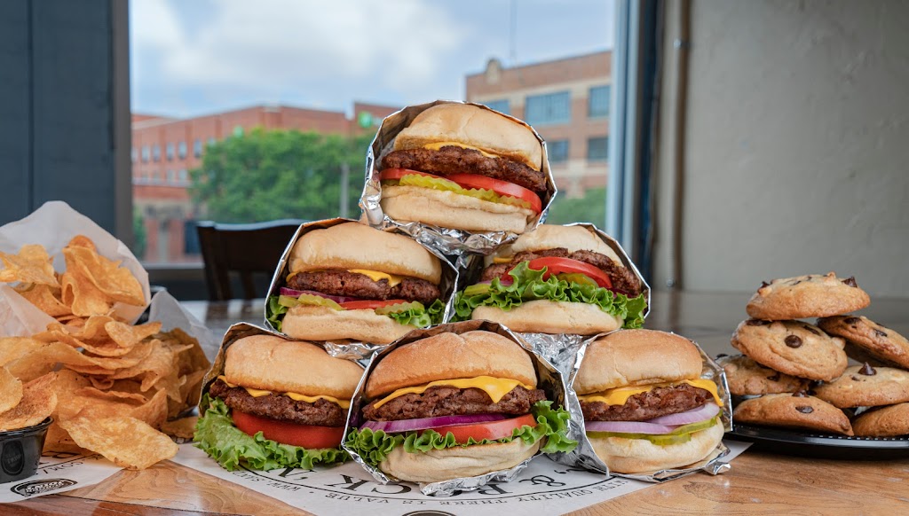 S&Bs Burger Joint - Edmond | 1000 NW 192nd St, Edmond, OK 73012, USA | Phone: (405) 265-2739