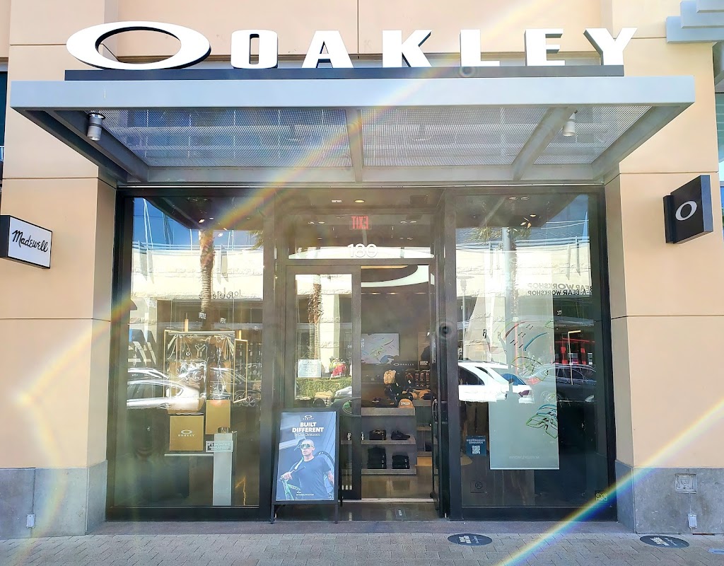 Oakley Store | 1985 Festival Plaza Dr, Las Vegas, NV 89135, USA | Phone: (702) 360-0547