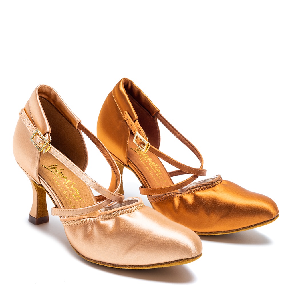 Showtime Dance Shoes | 4458 Peachtree Lakes Dr, Duluth, GA 30096, USA | Phone: (678) 812-3000