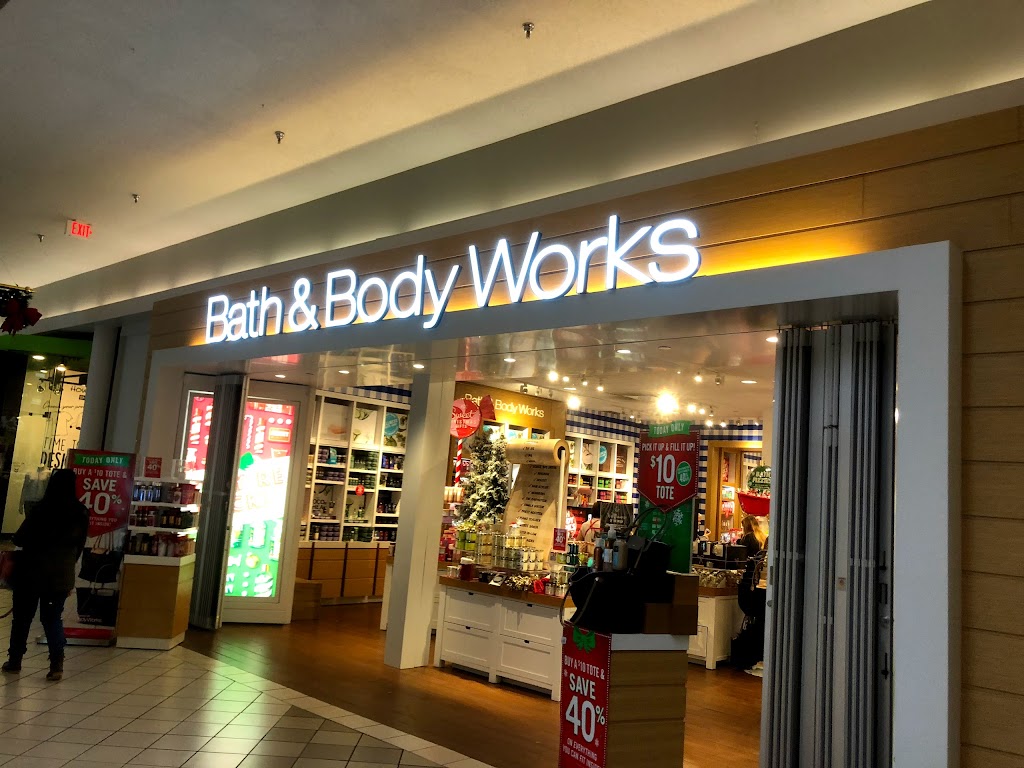 Bath & Body Works | 2700 Miamisburg Centerville Rd, Dayton, OH 45459, USA | Phone: (937) 439-0350