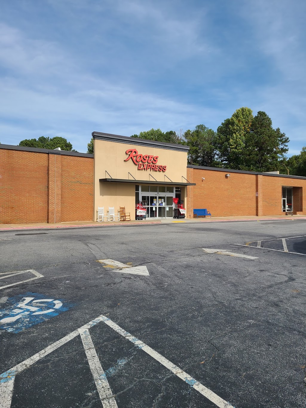 Roses Express | 56 Bullsboro Dr D, Newnan, GA 30263, USA | Phone: (678) 423-0326