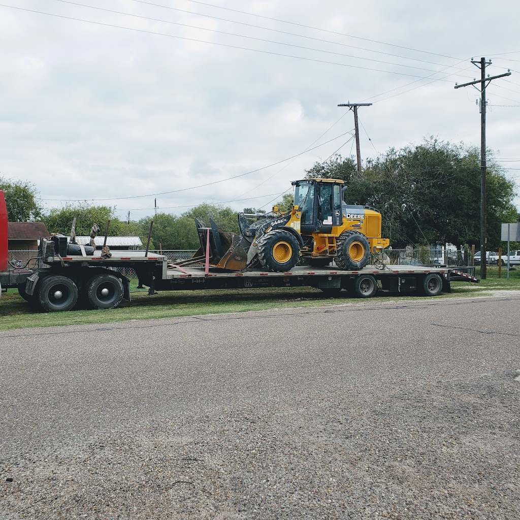 Collier Transport LLC | 3965 Monta Dr, Robstown, TX 78380, USA | Phone: (361) 534-0553