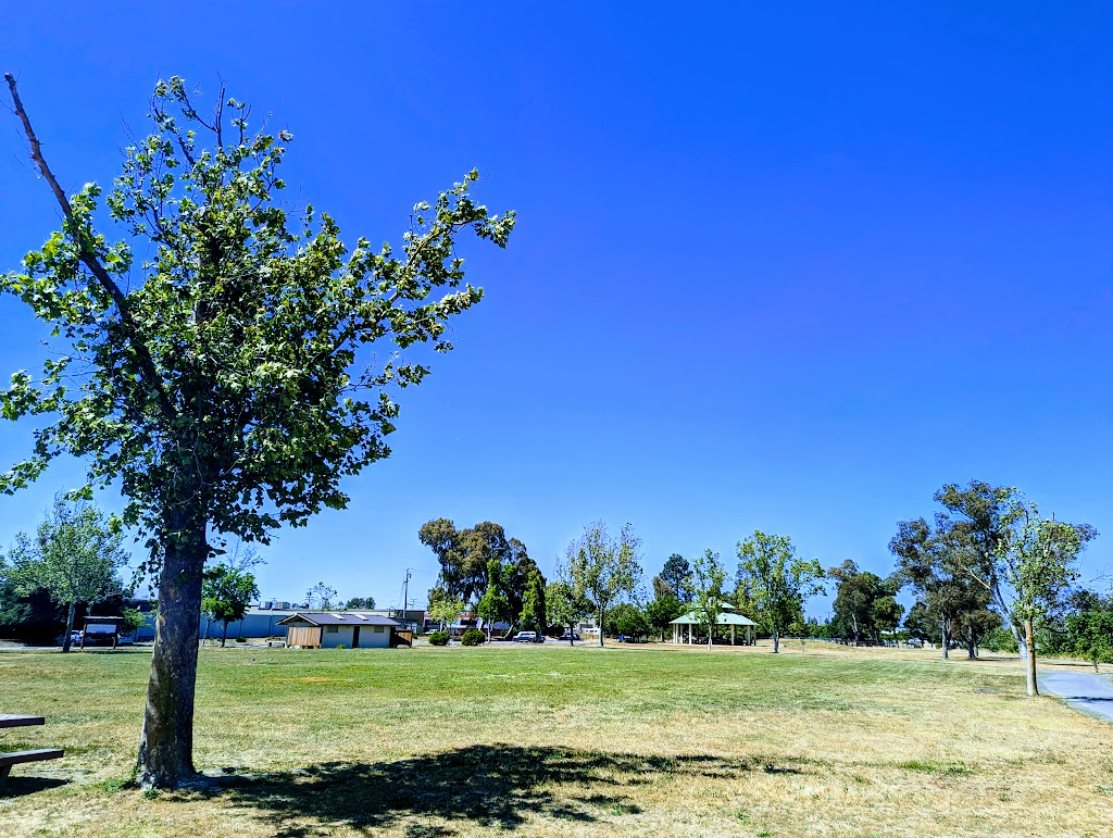 Los Gatos Creek County Park | 1250 Dell Ave, Campbell, CA 95008, USA | Phone: (408) 356-2729