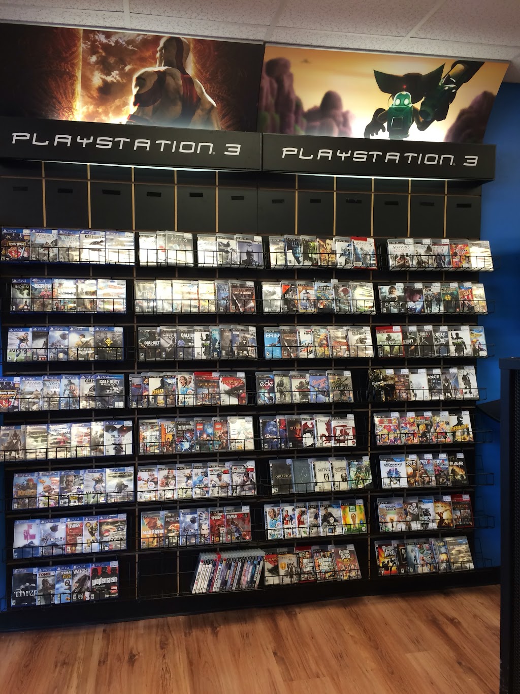 Play N Trade | 5701 Mayfield Rd, Mayfield Heights, OH 44124, USA | Phone: (440) 646-9500