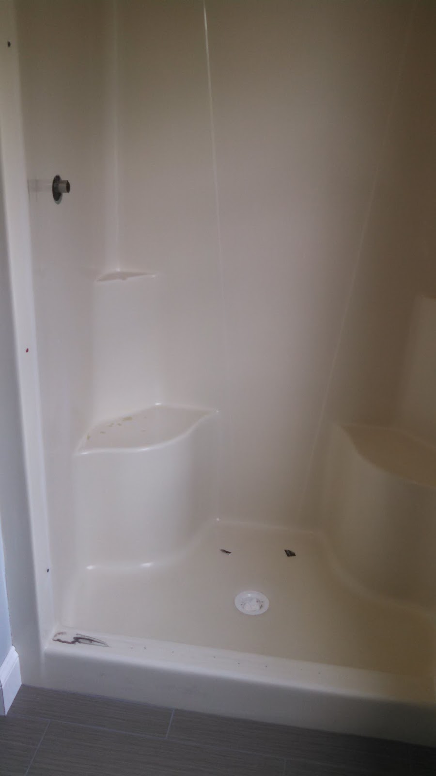 Absolutely Smooth Bathtub & Fiberglass Repair | 1301 W Northfield Church Rd, Ann Arbor, MI 48105, USA | Phone: (734) 277-4828