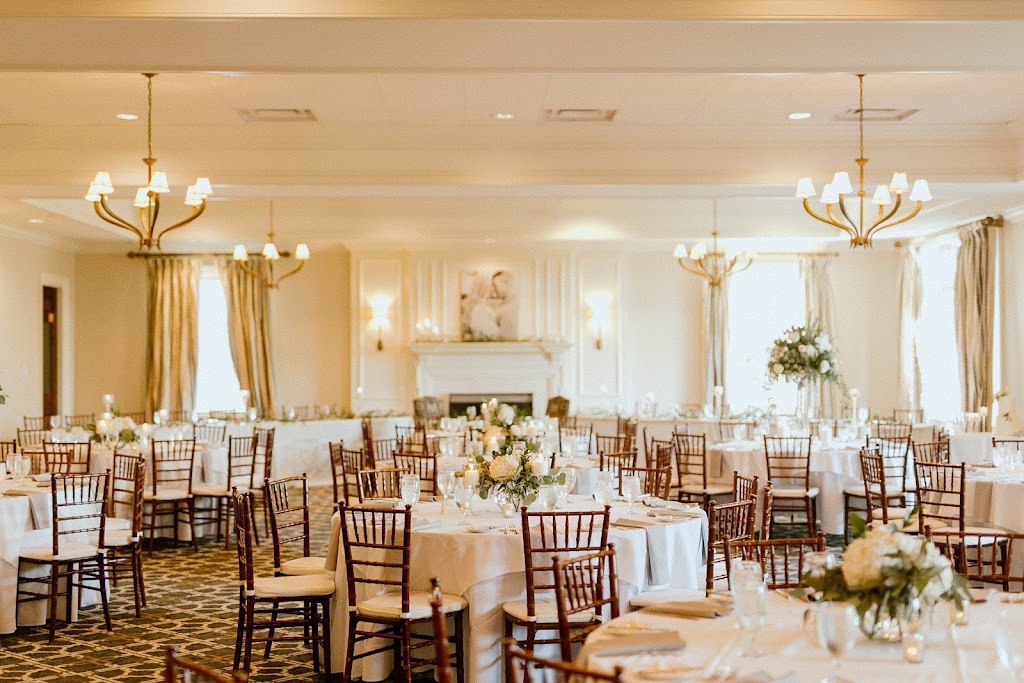 The Country Club at Wakefield Plantation | 2201 Wakefield Plantation Dr, Raleigh, NC 27614, USA | Phone: (919) 488-5100