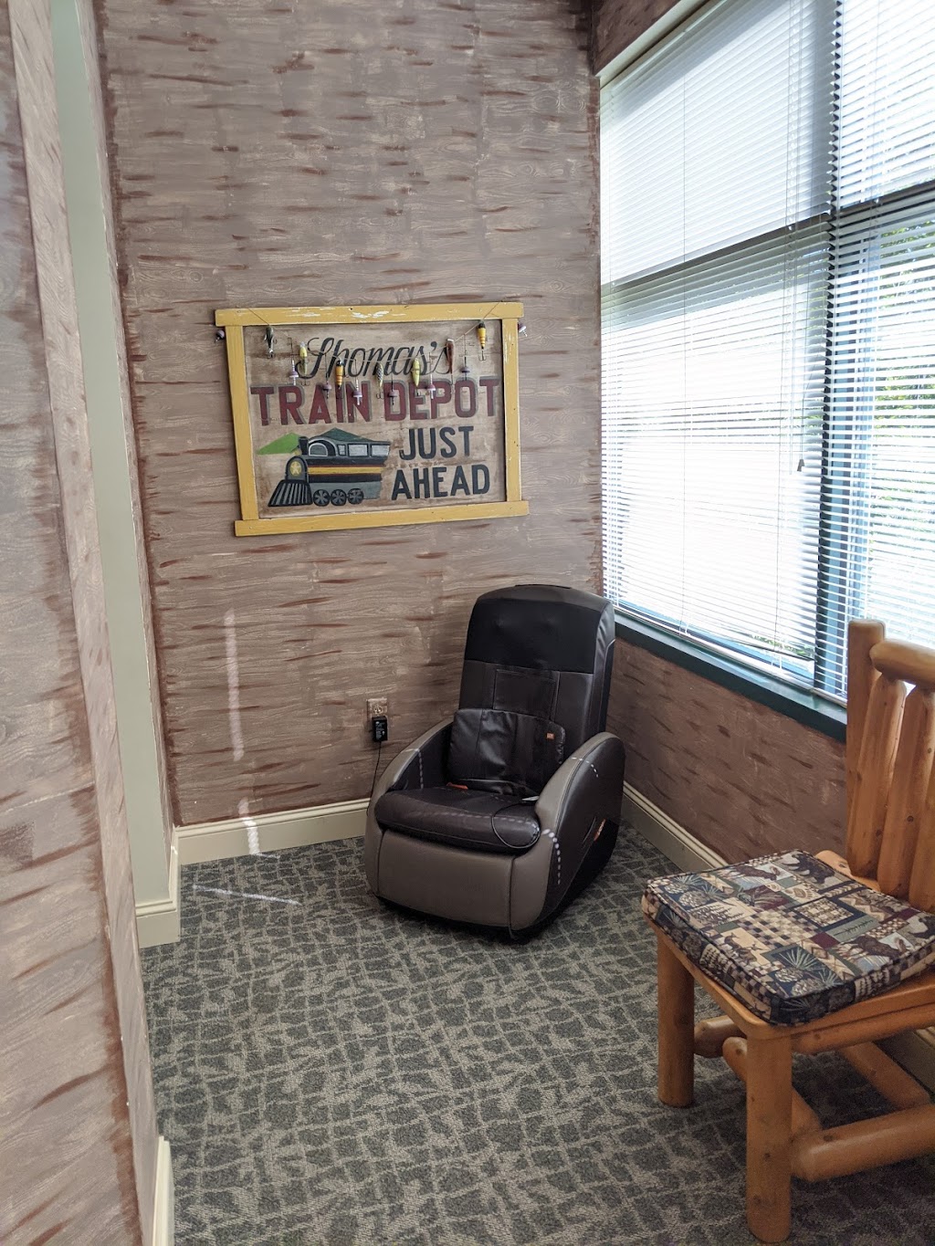 Michael J. Leach D.D.S., Pediatric Dentist | 4895 Windward Pkwy # 201, Alpharetta, GA 30004 | Phone: (770) 521-8855