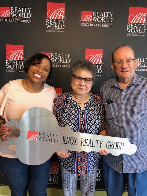 Realty World Knox Realty Group, LLC | 634 Knox Blvd, Radcliff, KY 40160, USA | Phone: (270) 908-3005