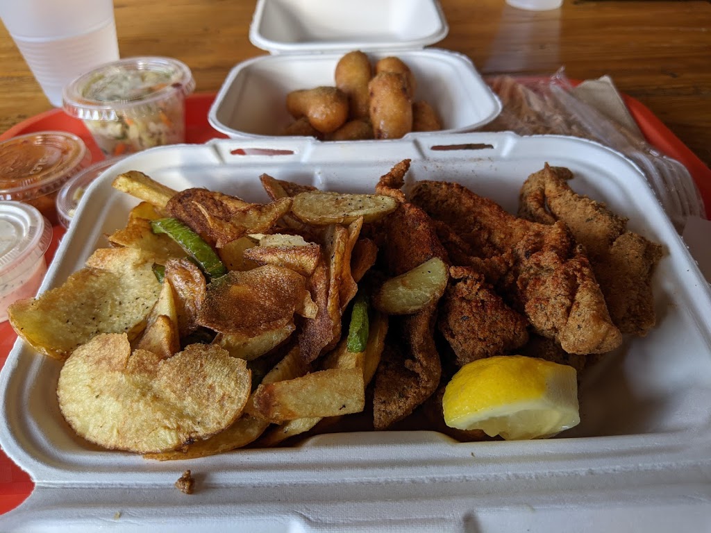 Saltbox Seafood Joint | 2637 Durham-Chapel Hill Blvd, Durham, NC 27707, USA | Phone: (919) 237-3499