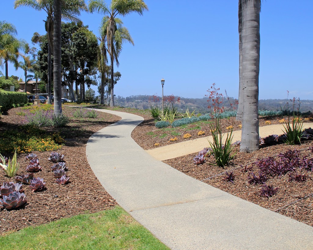 Heaviland Landscape Management | 2180 La Mirada Dr, Vista, CA 92081, USA | Phone: (760) 598-7065