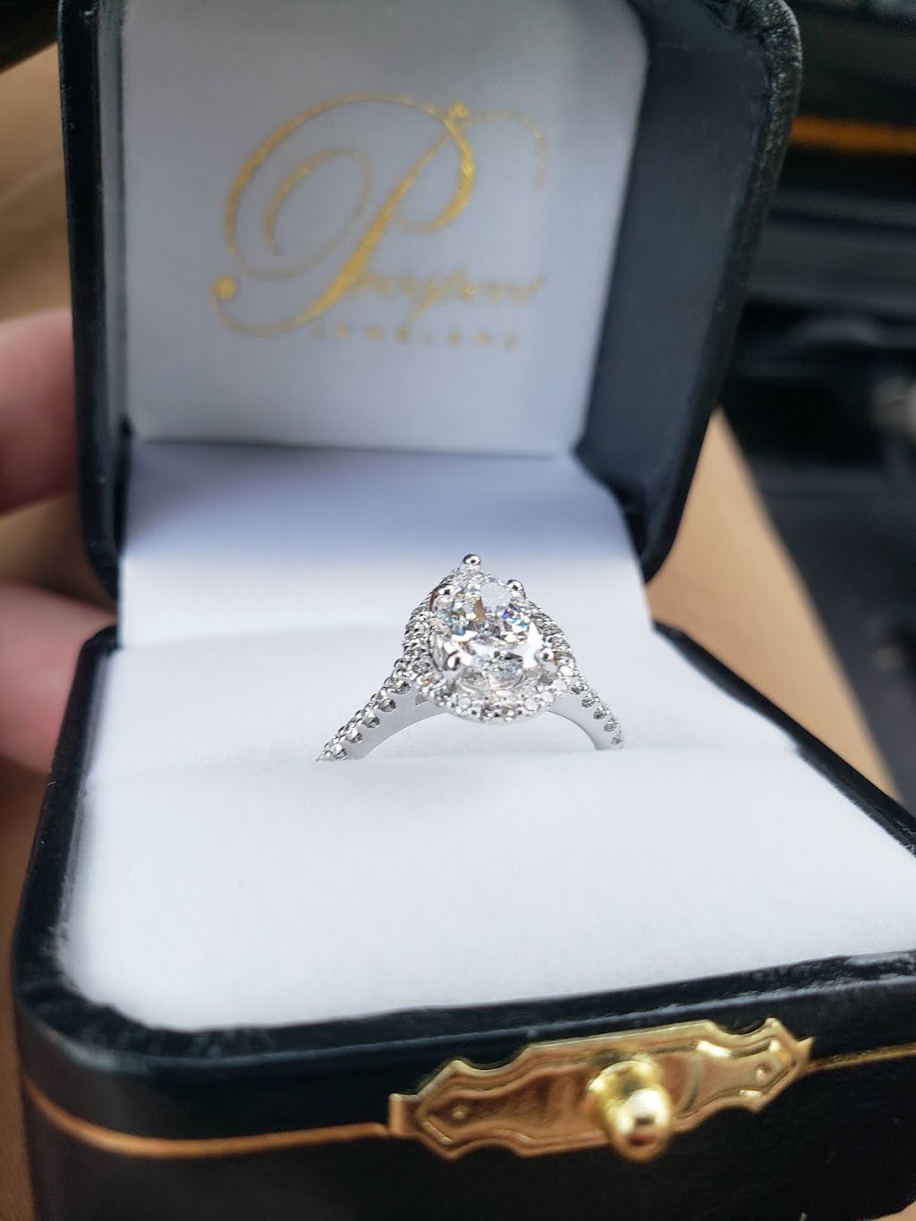 Prospect Jewelers | 9509 US-42 #106, Prospect, KY 40059, USA | Phone: (502) 292-2022