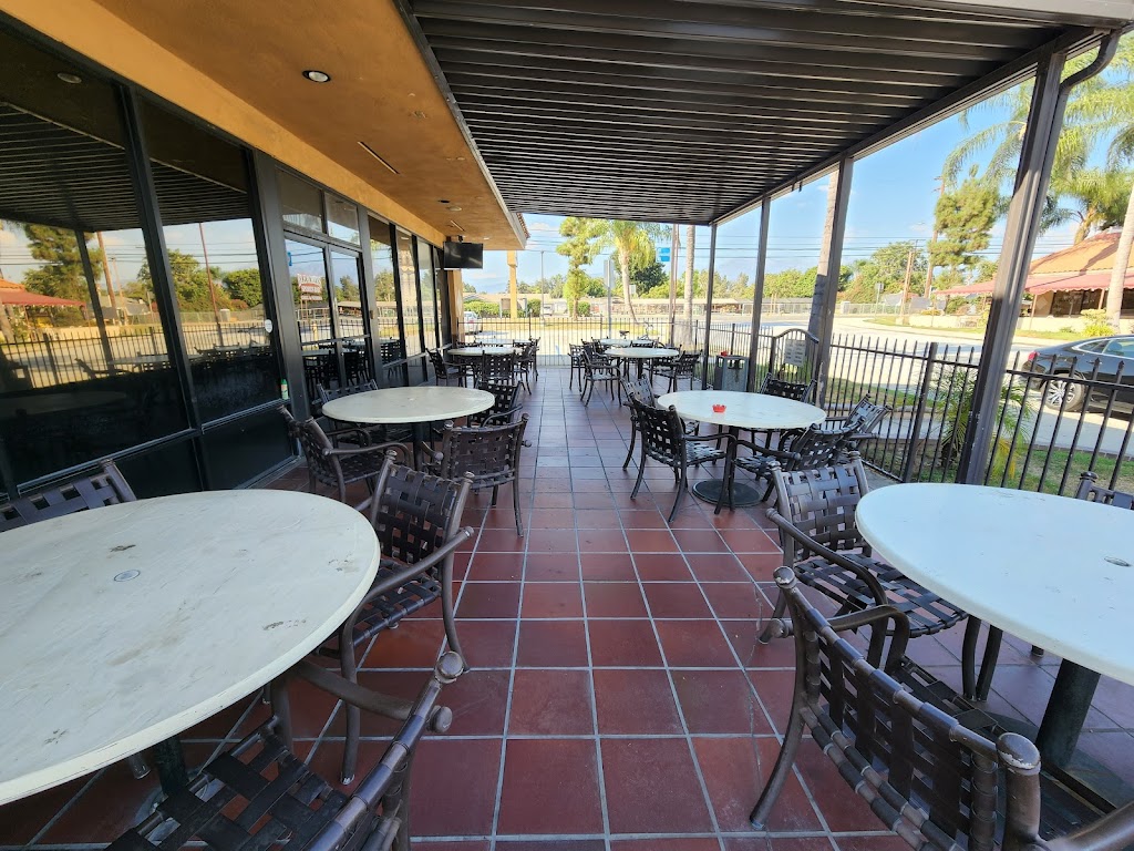 Bleachers Sports Bar Grill & Pizzeria 3757 Riverside Dr A, Chino