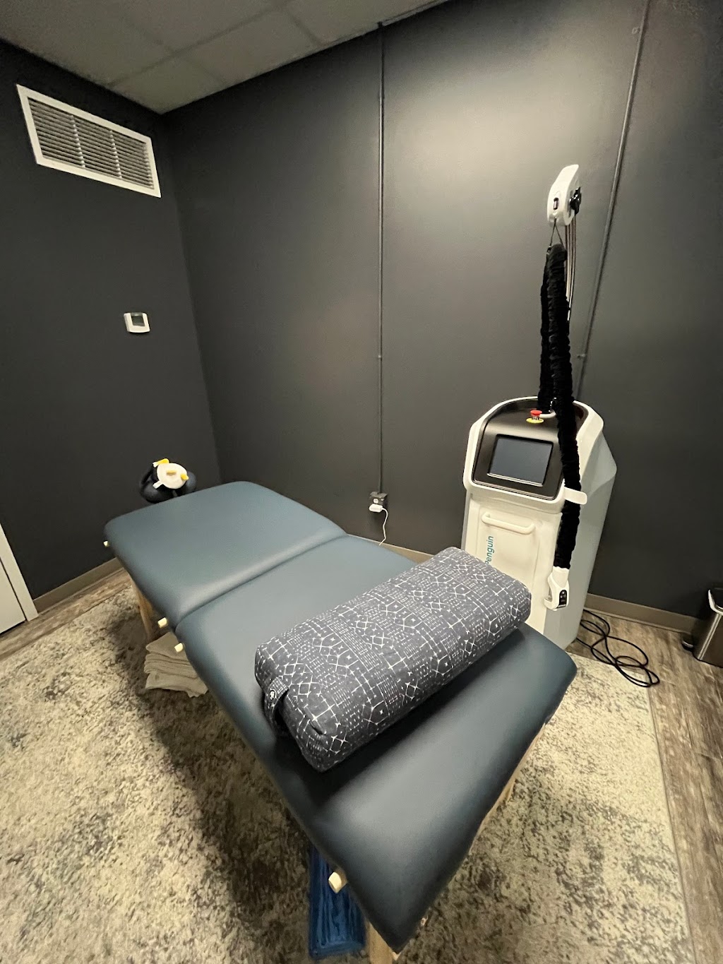 Elevate Stretch and Cryotherapy | 10816 Prairie Hills Dr, Omaha, NE 68144, USA | Phone: (402) 506-5942