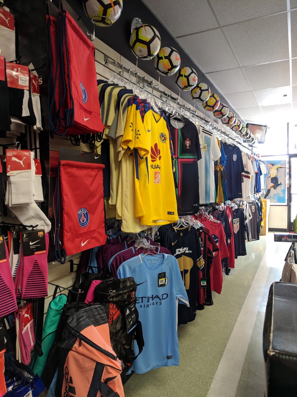 Soccerkraze | 797 W Hamilton Ave, Campbell, CA 95008 | Phone: (408) 871-1744