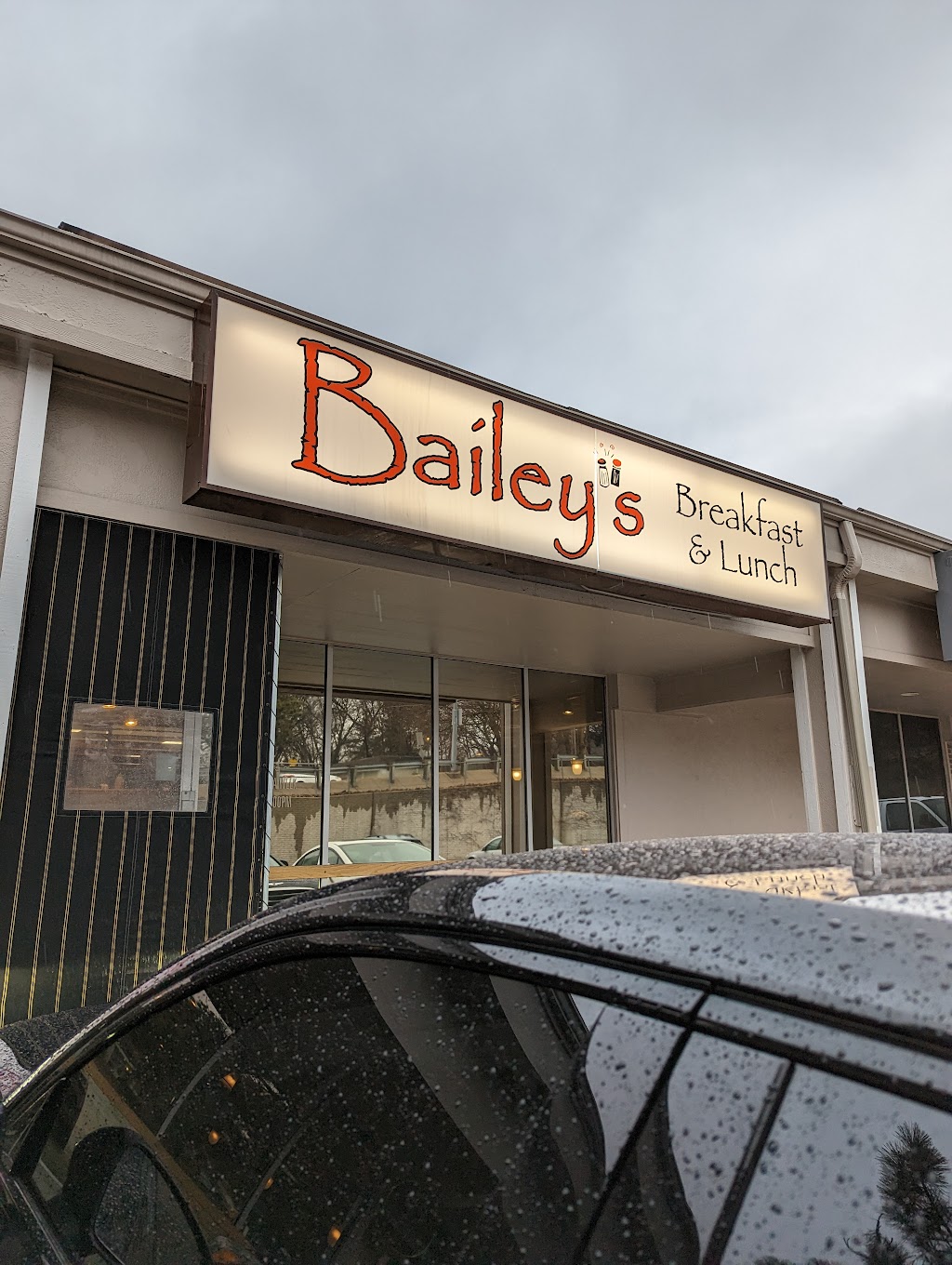 Baileys Breakfast & Lunch | 1259 S 120th St, Omaha, NE 68144, USA | Phone: (402) 932-5577